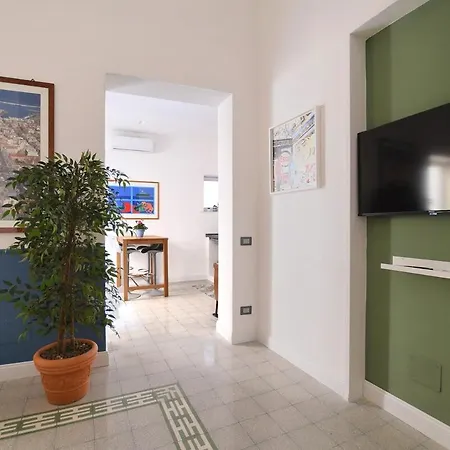 Iflat Un Balcone In Cattedrale Apartment *