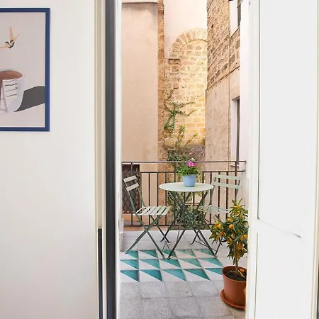 Iflat Un Balcone In Cattedrale * Palermo